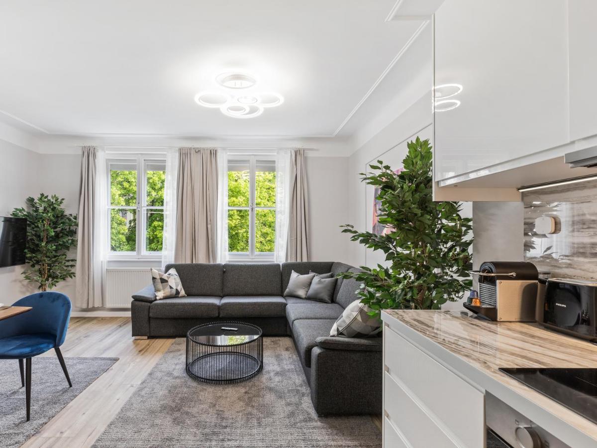 Sky9 Apartments Schoenbrunn Palace Βιέννη Εξωτερικό φωτογραφία